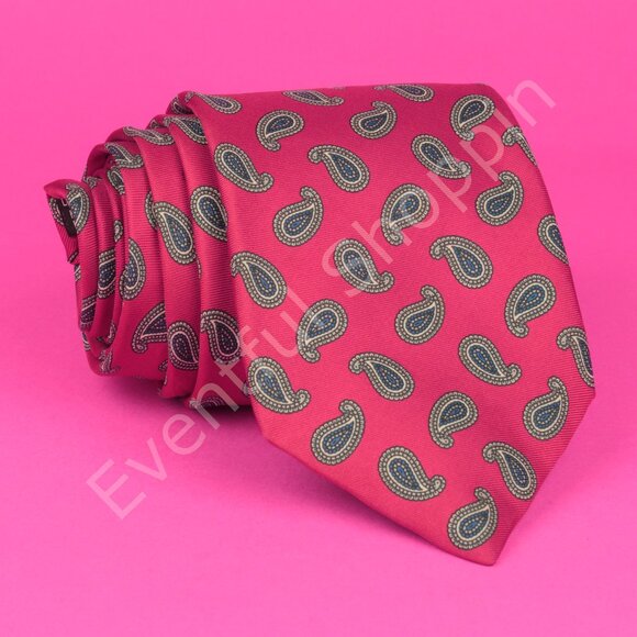 Vintage Burberrys Silk  Tie Mens Red Maroon Teardrop Paisley Made in England - Picture 1 of 5